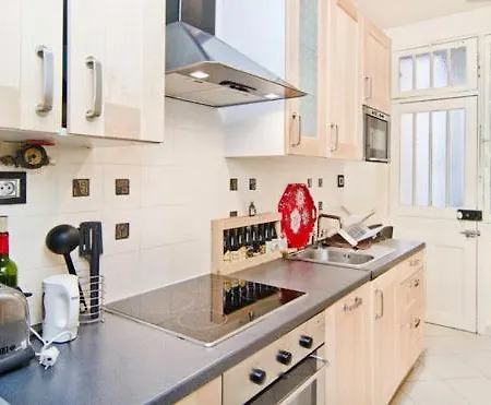 Charming And Bright Flat Near Eiffel Tower & Seine Paris